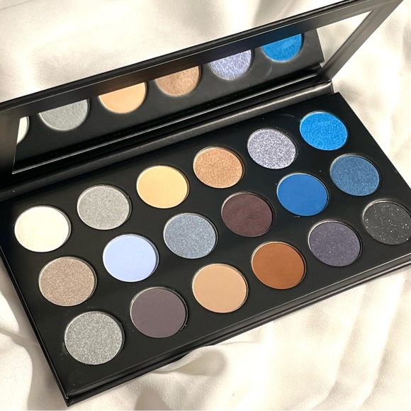 MORPHE 18A Blue Ya Away Artistry Palette *DISCONTINUED* - Picture 12 of 16